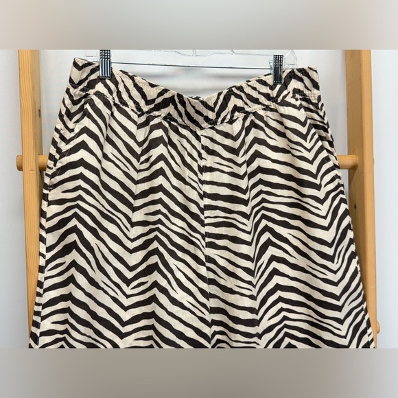 TAHARI Cream and brown zebra print 💯 Linen wide leg crop pants size XL - Picture 2 of 12